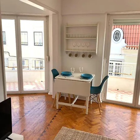 Appartement Sunny With A Balcony *