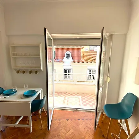 Apartment Sunny With A Balcony *