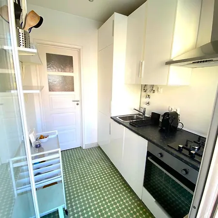 Sunny With A Balcony * Lissabon