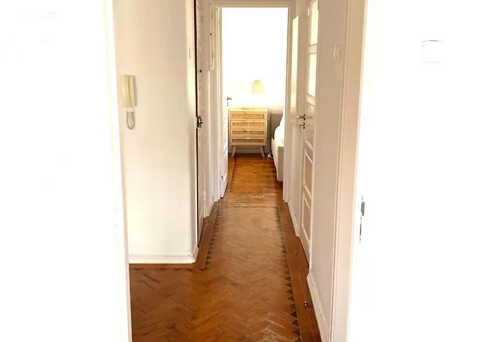 Apartment Sunny With A Balcony