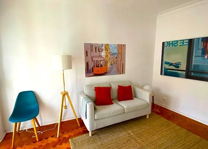 Apartment Sunny With A Balcony Lisbon